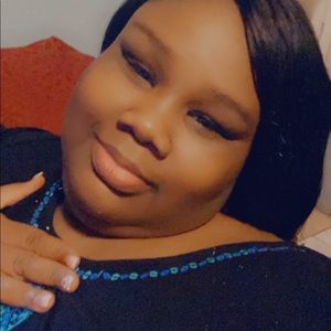 Meet your Posher, Sylvia